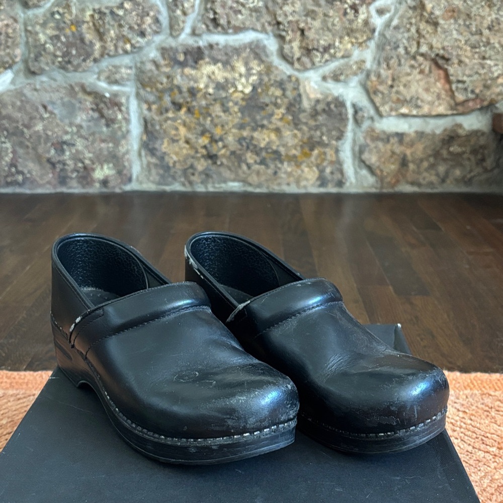 Dansko Black Leather Men's Loafers